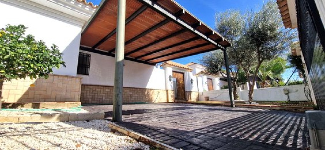 alquiler chalet playa del portil, cortijo independiente, piscina privada, alquiler temporal, chalet con chimenea, campo de golf, naturaleza, Cartaya, costa de la luz

